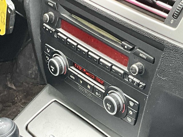 2007 bmw 318d - afbeelding 17 van  32