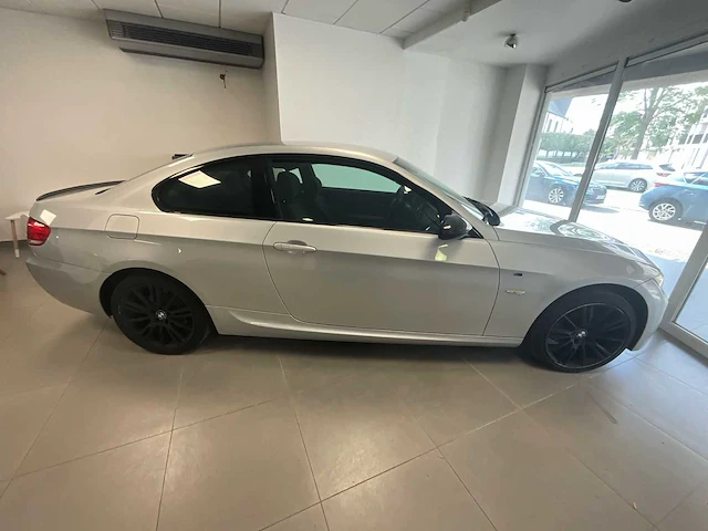 2007 bmw 5 - personenauto - afbeelding 23 van  32