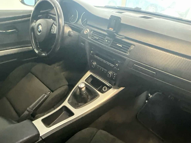 2007 bmw 5 - personenauto - afbeelding 18 van  32