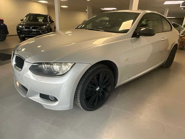 2007 bmw 5 - personenauto - afbeelding 1 van  32