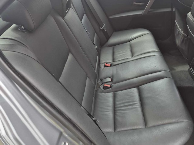 2007 bmw 520d sedan - airco - panoramisch open dak - afbeelding 1 van  19