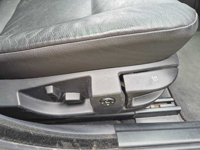 2007 bmw 520d sedan - airco - panoramisch open dak - afbeelding 15 van  19