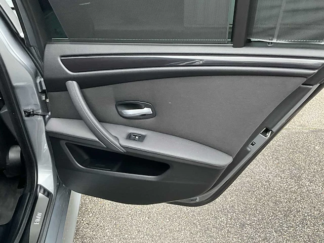2007 bmw 530 i - afbeelding 25 van  43