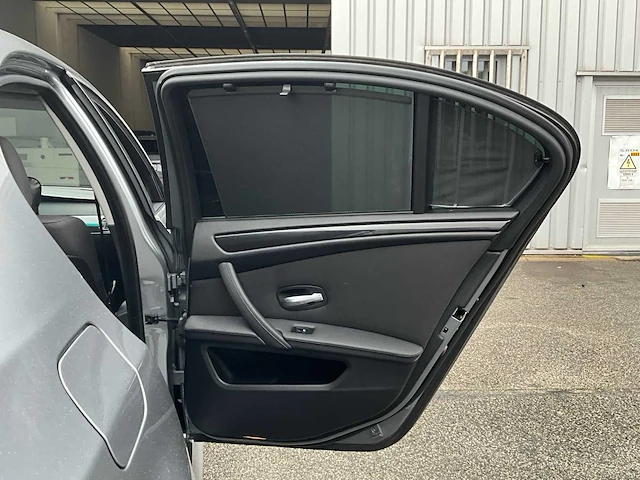 2007 bmw 530 i - afbeelding 24 van  43