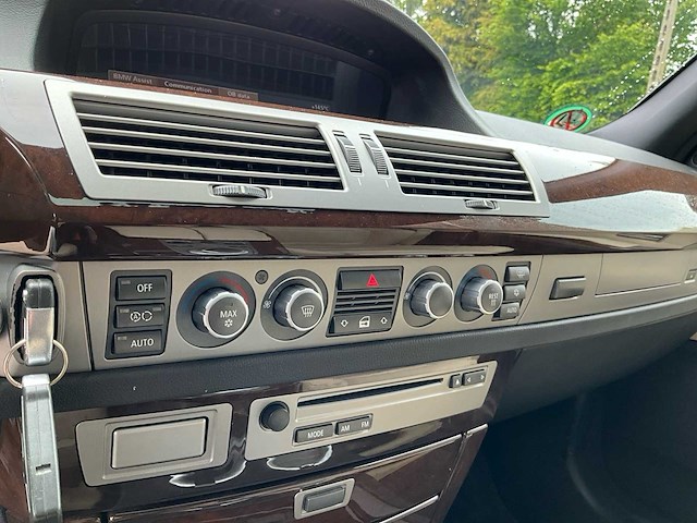 2007 bmw 765 limousine personenauto - afbeelding 18 van  33