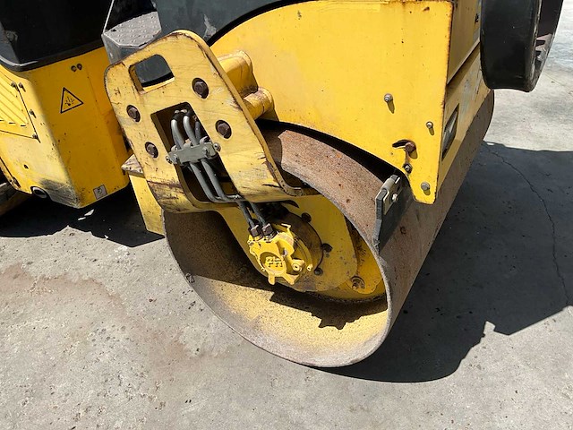 2007 bomag bw120 ad 4 grondwals - afbeelding 21 van  21