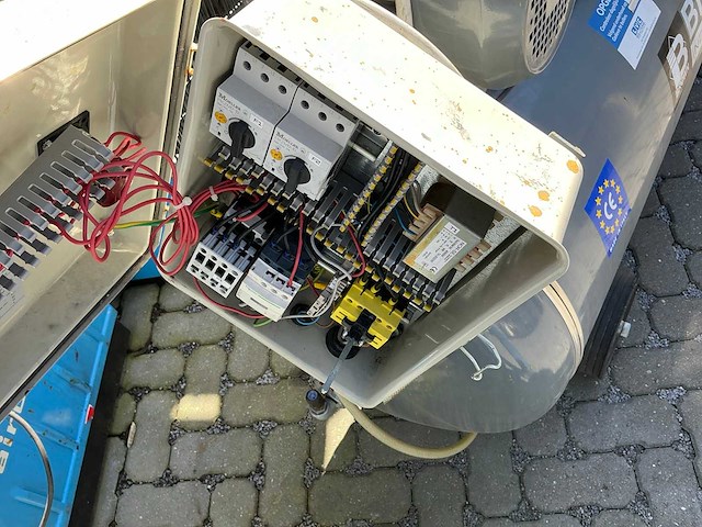 2007 brown cr555+q luchtcompressor - afbeelding 6 van  7