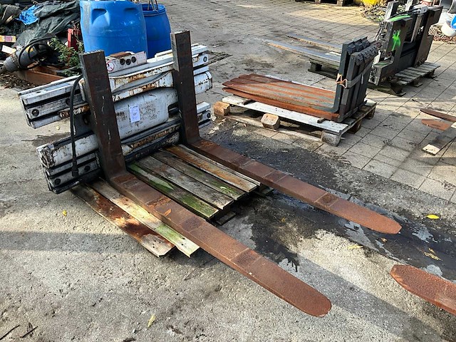 2007 cascade 50d-cfs-bq41x hydraulische vorkenklem (50d71263-a-619443-1) - afbeelding 1 van  8