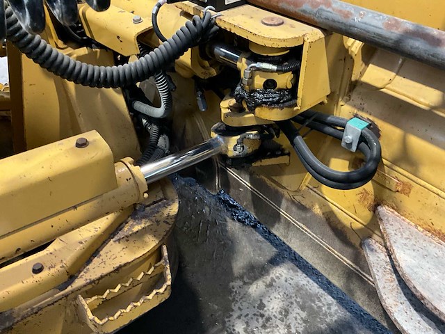 2007 caterpillar d3g xl - bulldozer - afbeelding 2 van  33