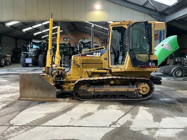2007 caterpillar d3g xl - bulldozer - afbeelding 12 van  33