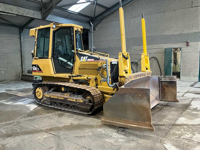 2007 caterpillar d3g xl - bulldozer - afbeelding 31 van  33