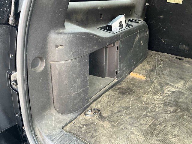 2007 chevrolet suburban ( lichte vracht ) - afbeelding 28 van  64