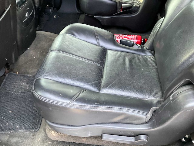 2007 chevrolet suburban ( lichte vracht ) - afbeelding 32 van  64