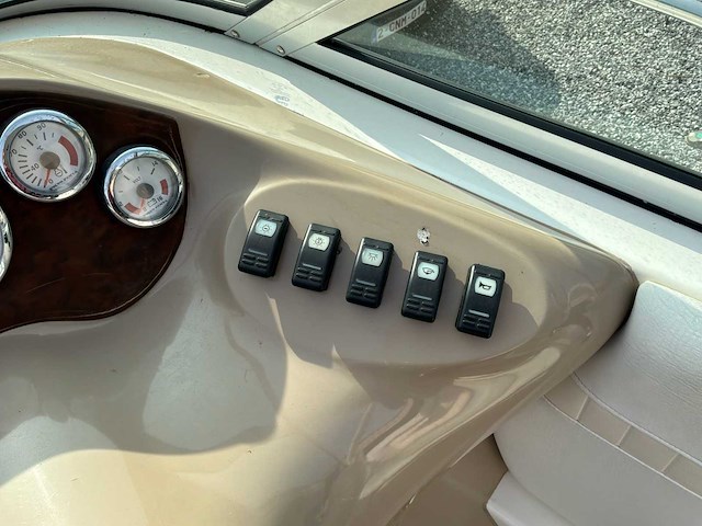 2007 cobrey 25 sc dubbelkajuitboot motorjacht met 3-assige aanhanger - afbeelding 10 van  79