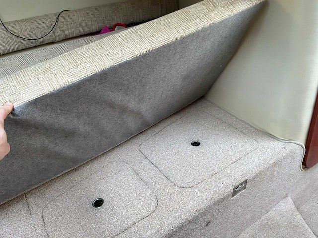 2007 cobrey 25 sc dubbelkajuitboot motorjacht met 3-assige aanhanger - afbeelding 26 van  79