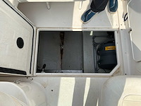 2007 cobrey 25 sc dubbelkajuitboot motorjacht met 3-assige aanhanger - afbeelding 28 van  79