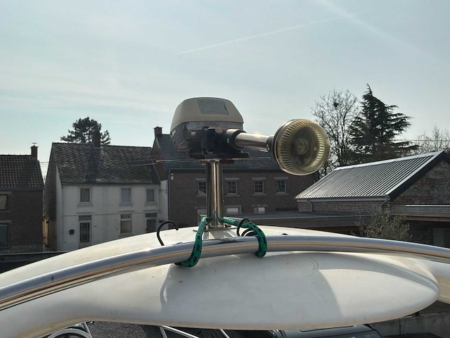 2007 cobrey 25 sc dubbelkajuitboot motorjacht met 3-assige aanhanger - afbeelding 47 van  79