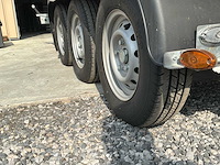 2007 cobrey 25 sc dubbelkajuitboot motorjacht met 3-assige aanhanger - afbeelding 53 van  79