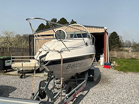 2007 cobrey 25 sc dubbelkajuitboot motorjacht met 3-assige aanhanger - afbeelding 78 van  79