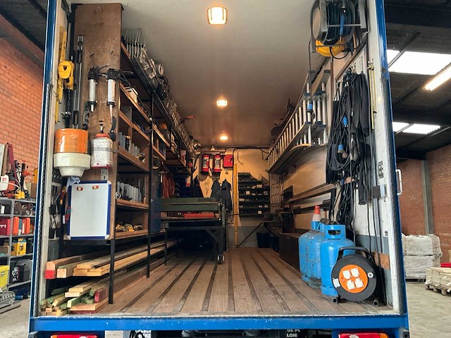 2007 daf fa-lf45 vrachtwagen met gereedschappen - afbeelding 44 van  131