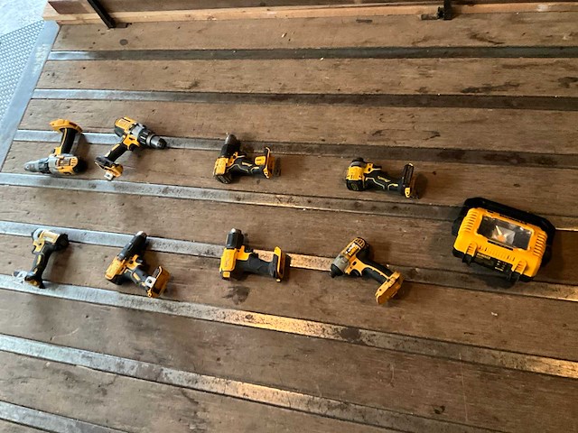 2007 daf fa-lf45 vrachtwagen met gereedschappen - afbeelding 97 van  131