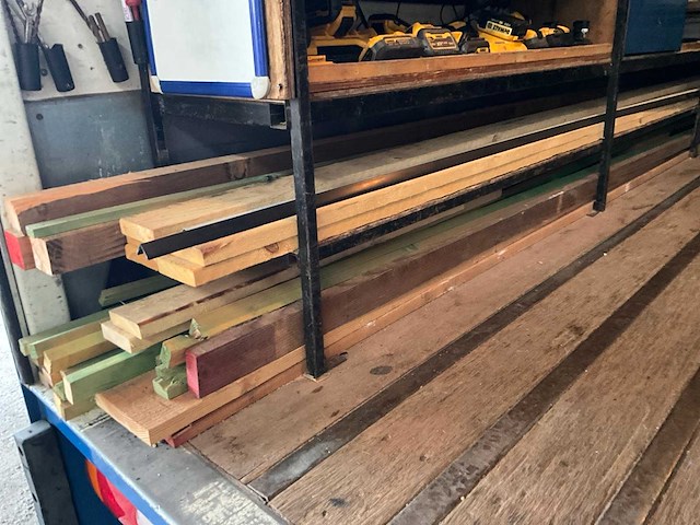 2007 daf fa-lf45 vrachtwagen met gereedschappen - afbeelding 17 van  128