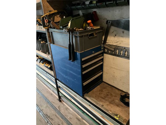 2007 daf fa-lf45 vrachtwagen met gereedschappen - afbeelding 49 van  128