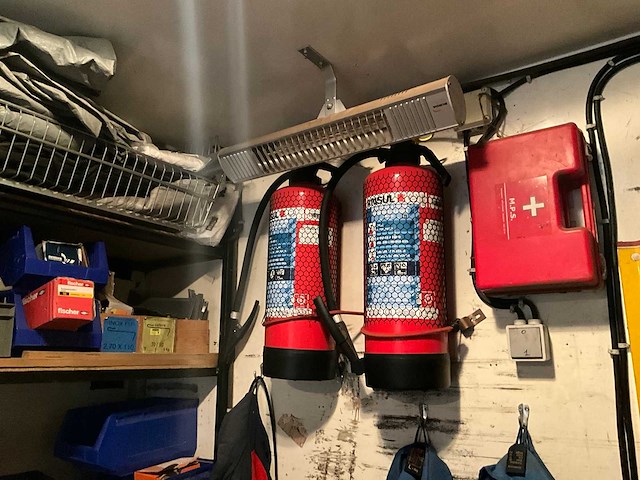 2007 daf fa-lf45 vrachtwagen met gereedschappen - afbeelding 54 van  128