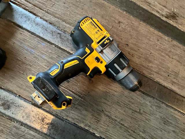 2007 daf fa-lf45 vrachtwagen met gereedschappen - afbeelding 87 van  128