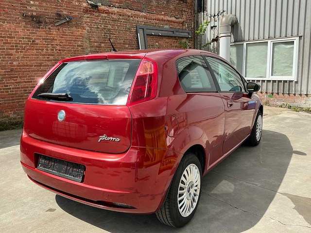 2007 fiat punto personenauto - afbeelding 23 van  26