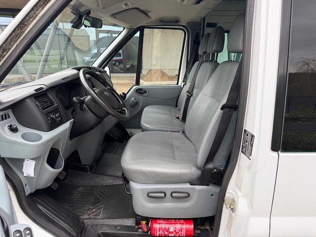 2007 ford transit minibus met 9 zitplaatsen - afbeelding 1 van  22