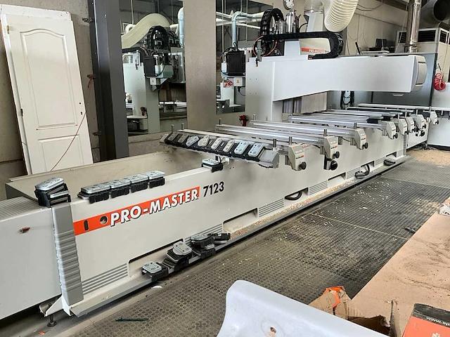 2007 holzher pro-master 7123k 3-assig bewerkingscentrum - afbeelding 27 van  27