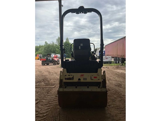 2007 ingersoll rand dd-24 wegenwals - afbeelding 12 van  15