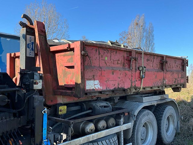2007 iveco ad260t36 met containersysteem - afbeelding 11 van  42