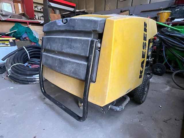 2007 kaeser m120 thermische mobiele luchtcompressor schroefcompressor - afbeelding 8 van  14