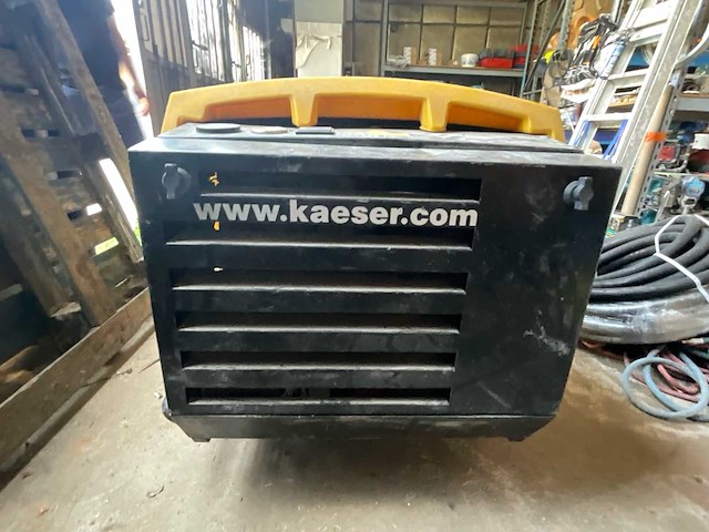 2007 kaeser m120 thermische mobiele luchtcompressor schroefcompressor - afbeelding 10 van  14