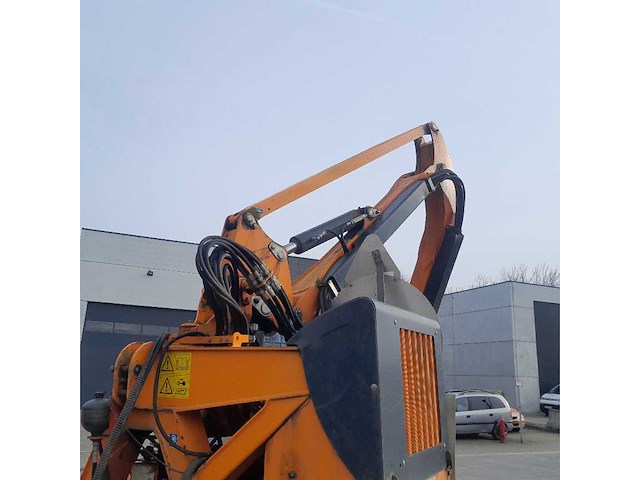 2007 kuhn ep 5262 spa maaiarm achter tractor - afbeelding 5 van  13