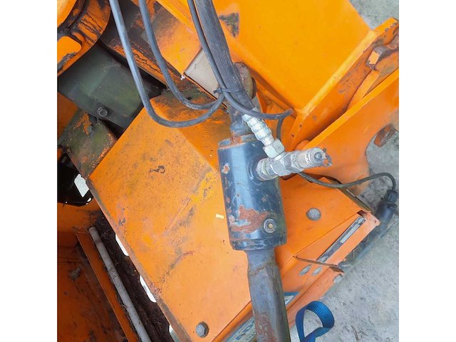 2007 kuhn ep 5262 spa maaiarm achter tractor - afbeelding 8 van  13