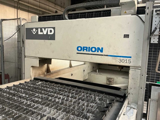 2007 lvd orion 3015 cnc co2-lasersnijmachine - afbeelding 10 van  13