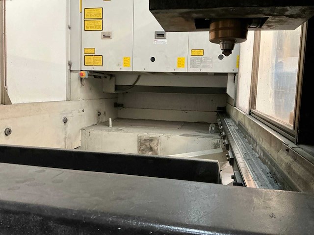 2007 lvd orion 3015 cnc co2-lasersnijmachine - afbeelding 12 van  13