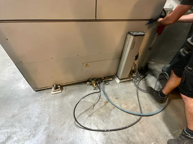 2007 lvd orion 3015 plus cnc co2-lasersnijmachine met een ge fanuc/lvd besturing - afbeelding 11 van  40