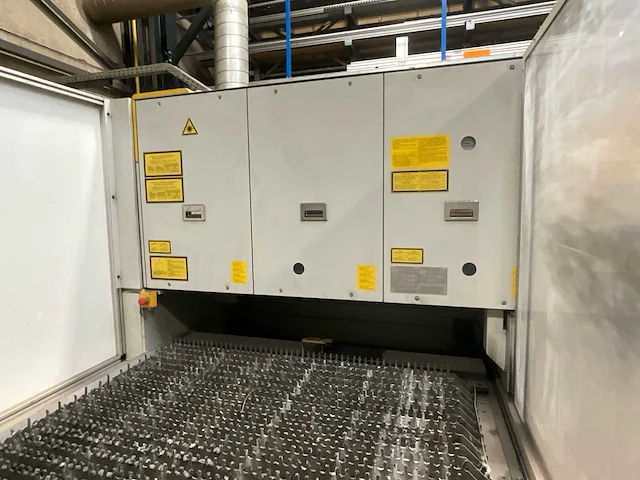 2007 lvd orion 3015 plus cnc co2-lasersnijmachine met een ge fanuc/lvd besturing - afbeelding 2 van  40