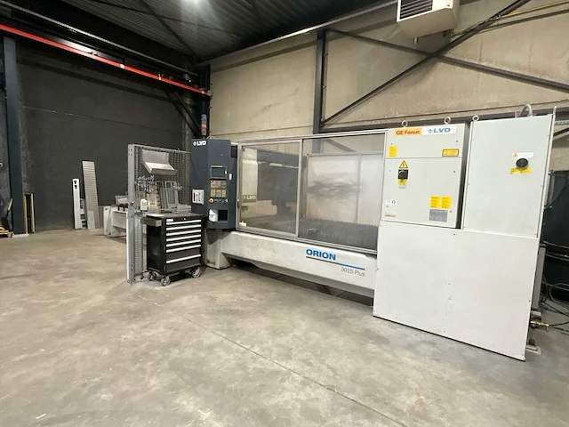 2007 lvd orion 3015 plus cnc co2-lasersnijmachine met een ge fanuc/lvd besturing - afbeelding 1 van  40