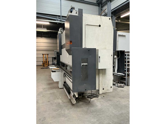 2007 lvd ppeb-efl 220/40 cnc-kantbank - afbeelding 4 van  5