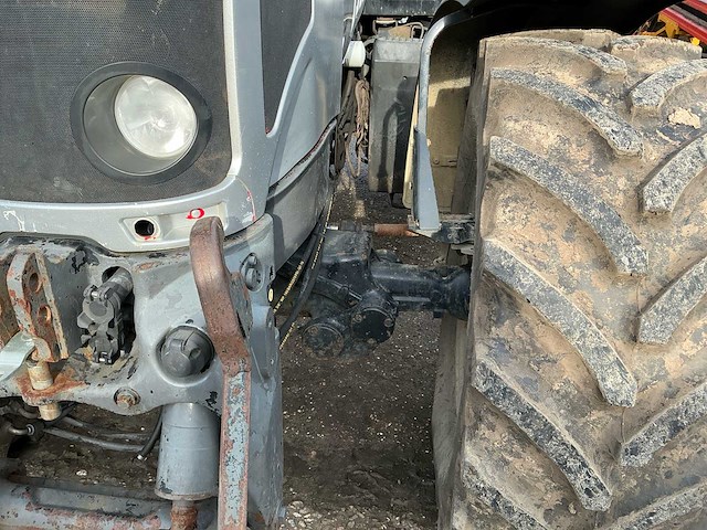 2007 massey ferguson 7495 dyna vt vierwielaangedreven landbouwtractor - afbeelding 2 van  24