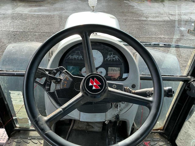 2007 massey ferguson 7495 dyna vt vierwielaangedreven landbouwtractor - afbeelding 9 van  24
