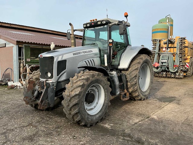 2007 massey ferguson 7495 dyna vt vierwielaangedreven landbouwtractor - afbeelding 1 van  24