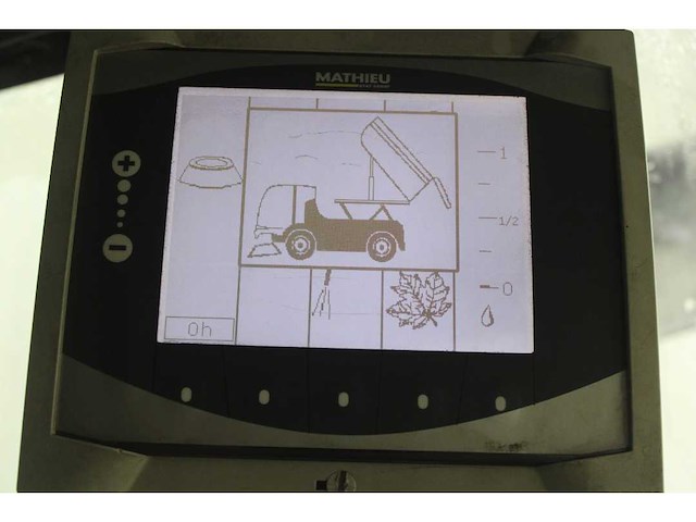2007 mathieu yno grand azure straatveegmachine - afbeelding 16 van  19