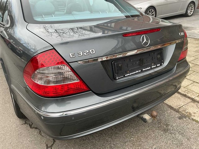 2007 mercedes-benz e320 cdi personenauto - afbeelding 15 van  26
