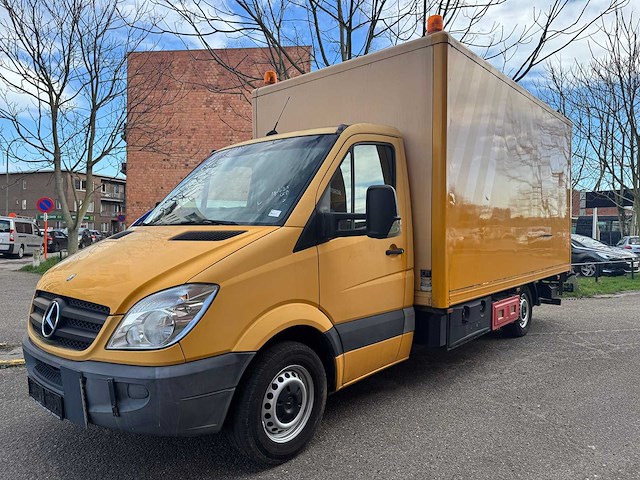 2007 mercedes-benz sprinter 311cdi meubelbak + lift - afbeelding 1 van  19